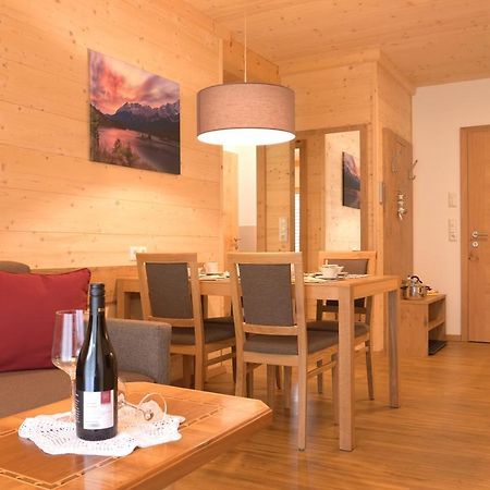 Villa Alpin Holzgau Ngoại thất bức ảnh