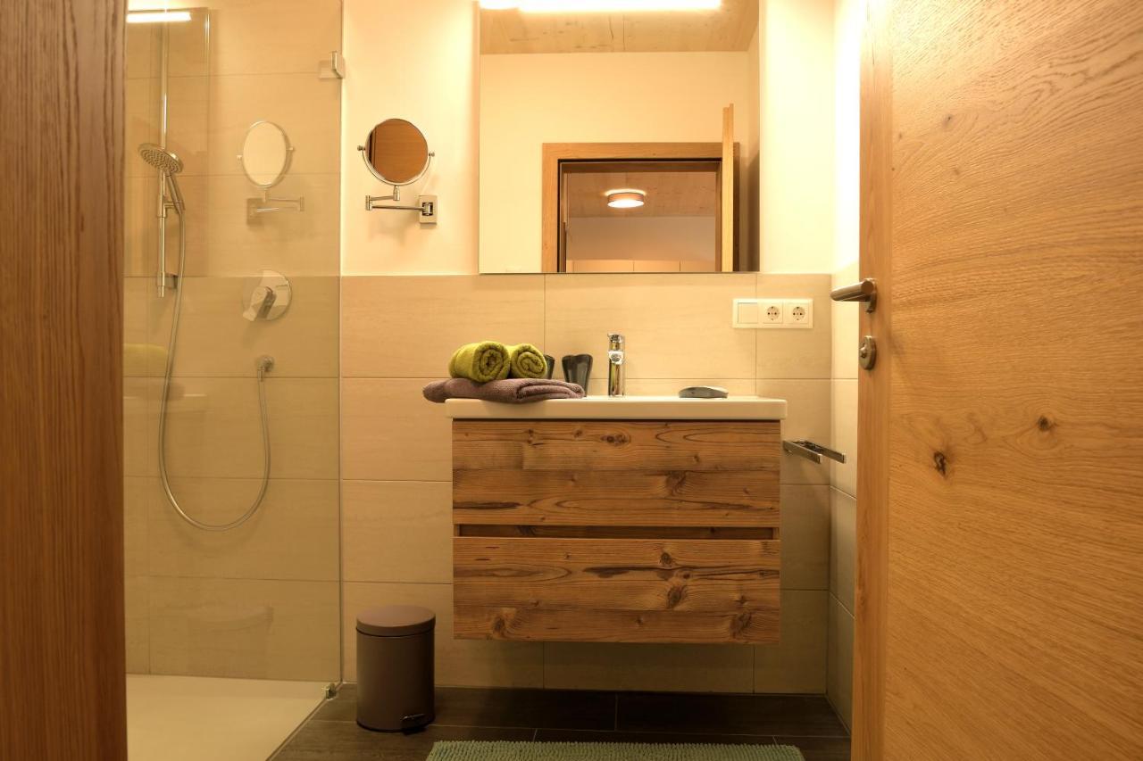 Villa Alpin Holzgau Ngoại thất bức ảnh