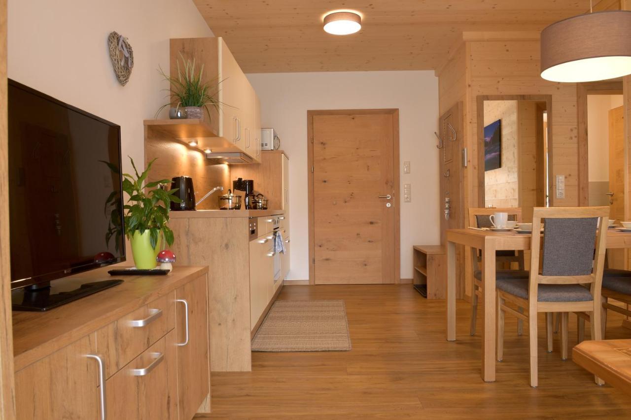 Villa Alpin Holzgau Ngoại thất bức ảnh