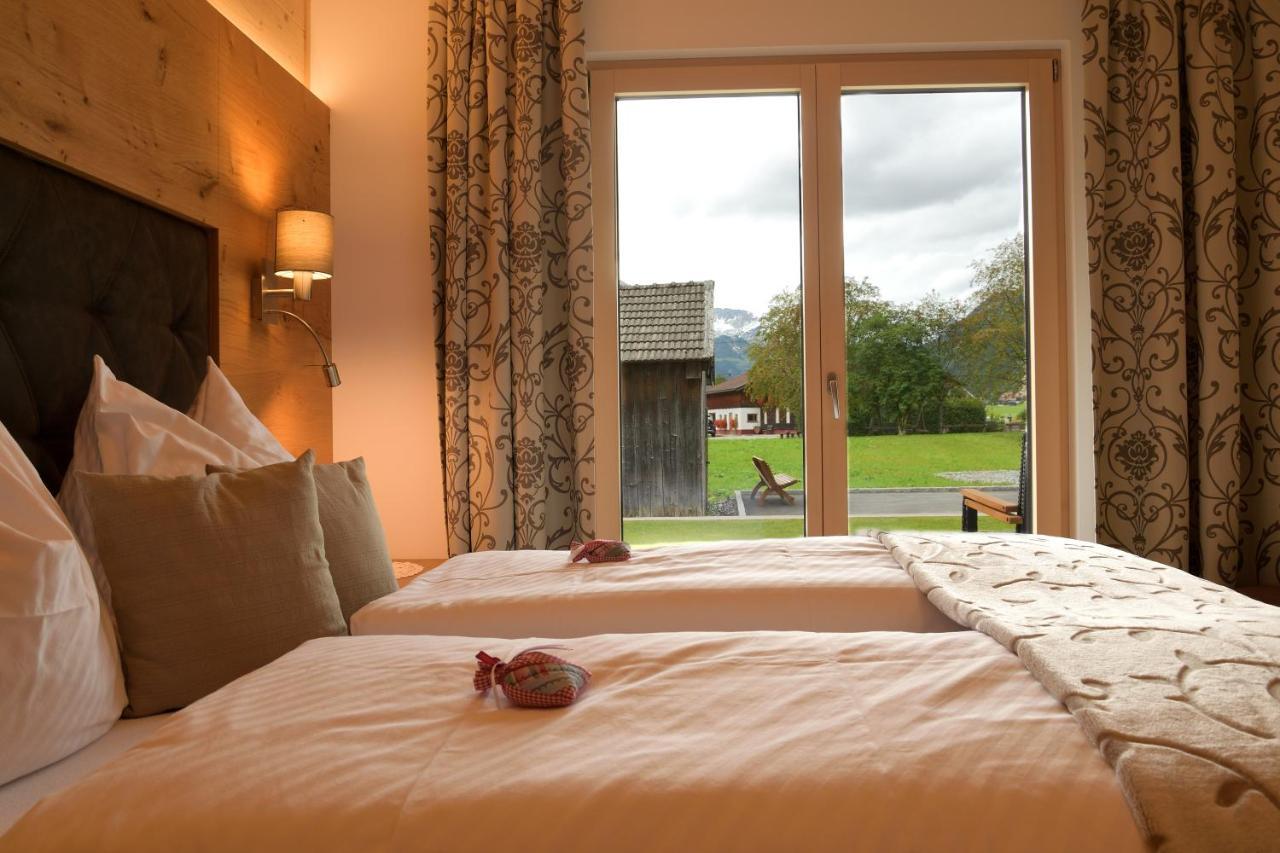 Villa Alpin Holzgau Ngoại thất bức ảnh