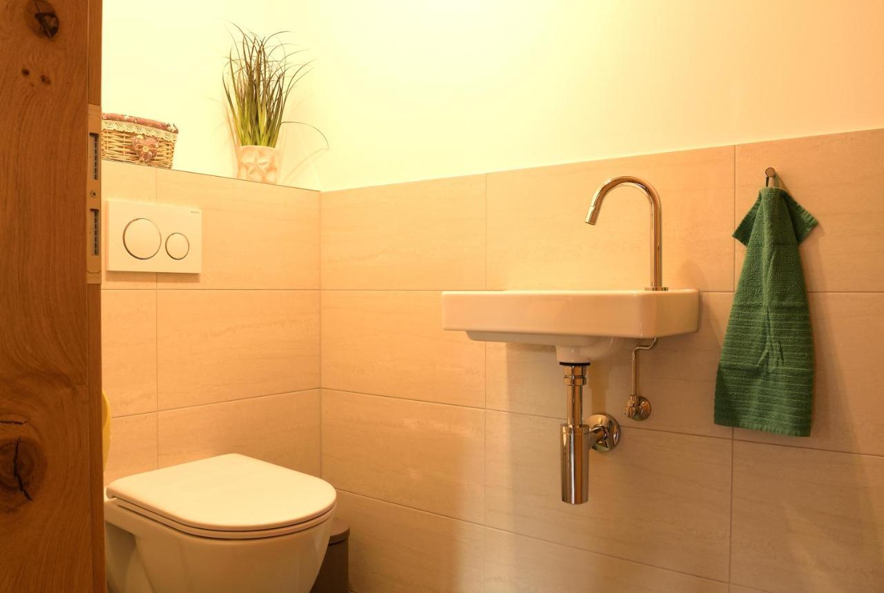 Villa Alpin Holzgau Ngoại thất bức ảnh